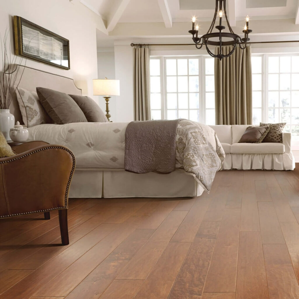 Bedroom hardwood flooring | Fantastic Floors